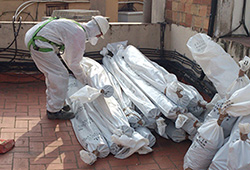 Retirada bajantes fibrocemento - Acopio provisional